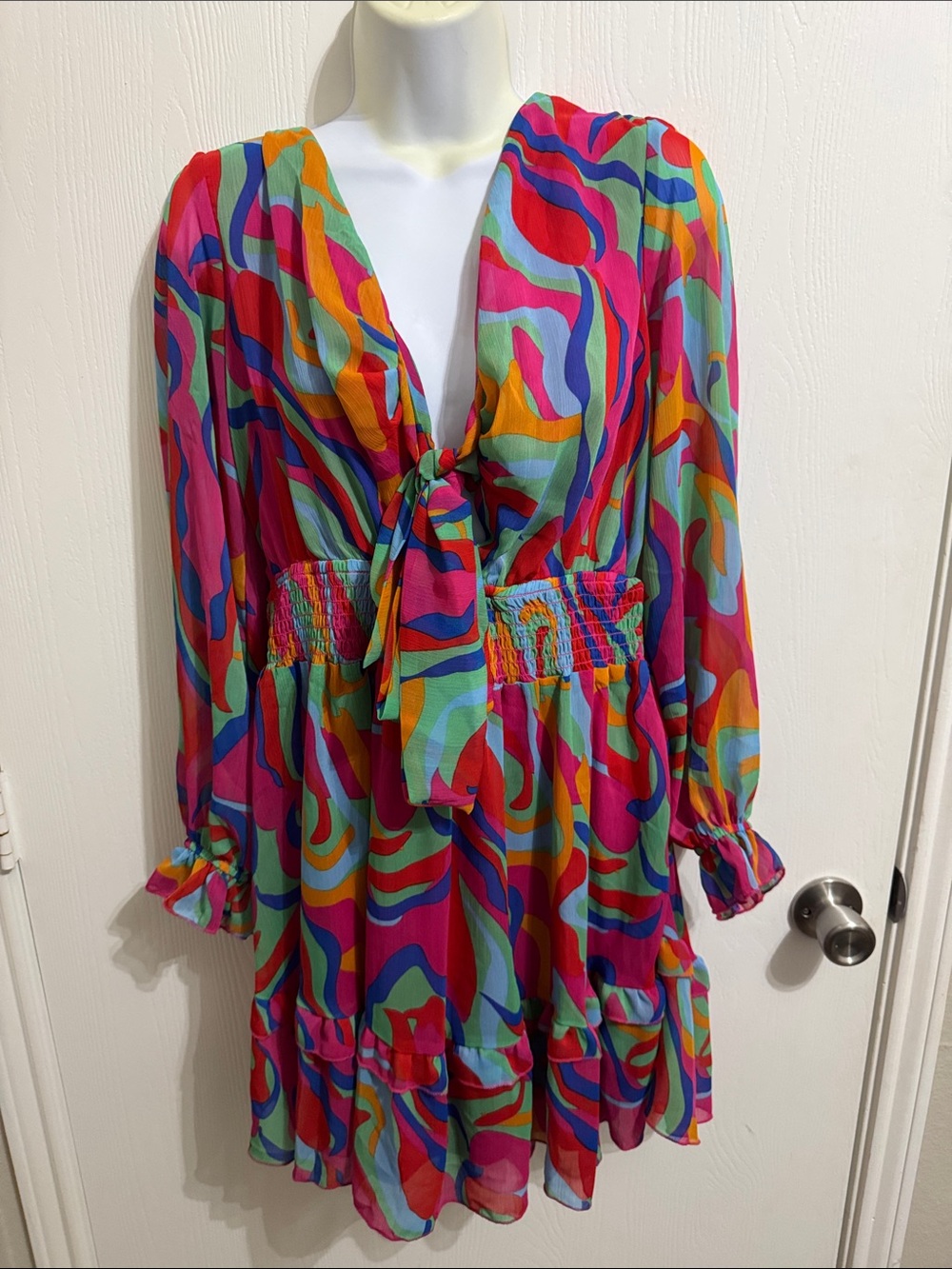 Dokotoo Colorful Tiered Mini Dress Knotted Tie Front Vibrant Abstract Women’s L‎
